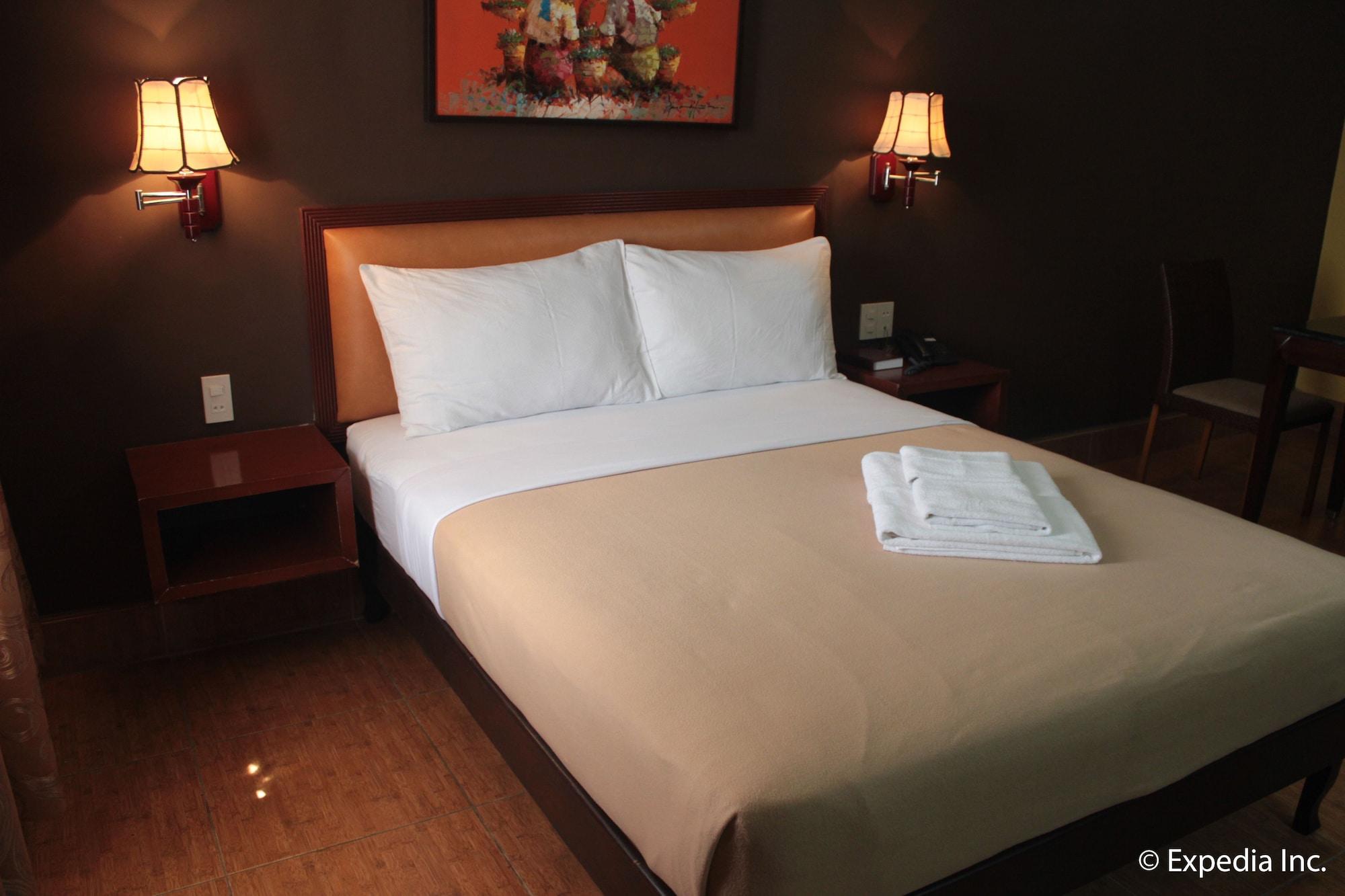 Pamulinawen Hotel Laoag Exteriér fotografie