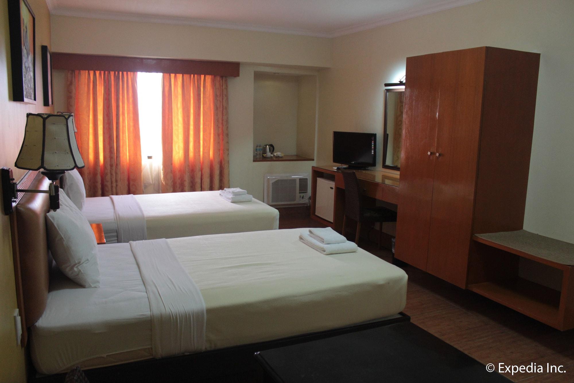 Pamulinawen Hotel Laoag Exteriér fotografie