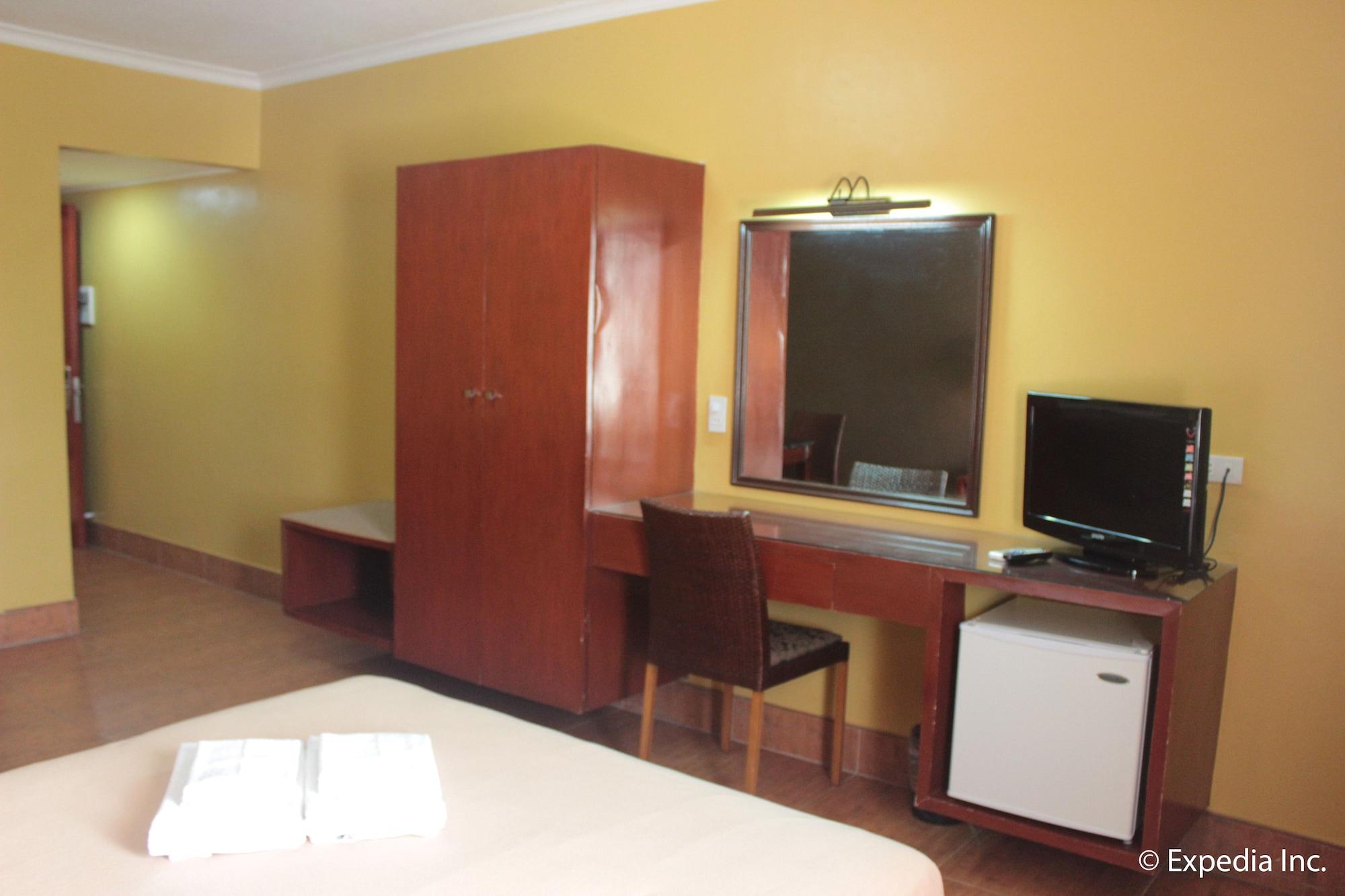 Pamulinawen Hotel Laoag Exteriér fotografie