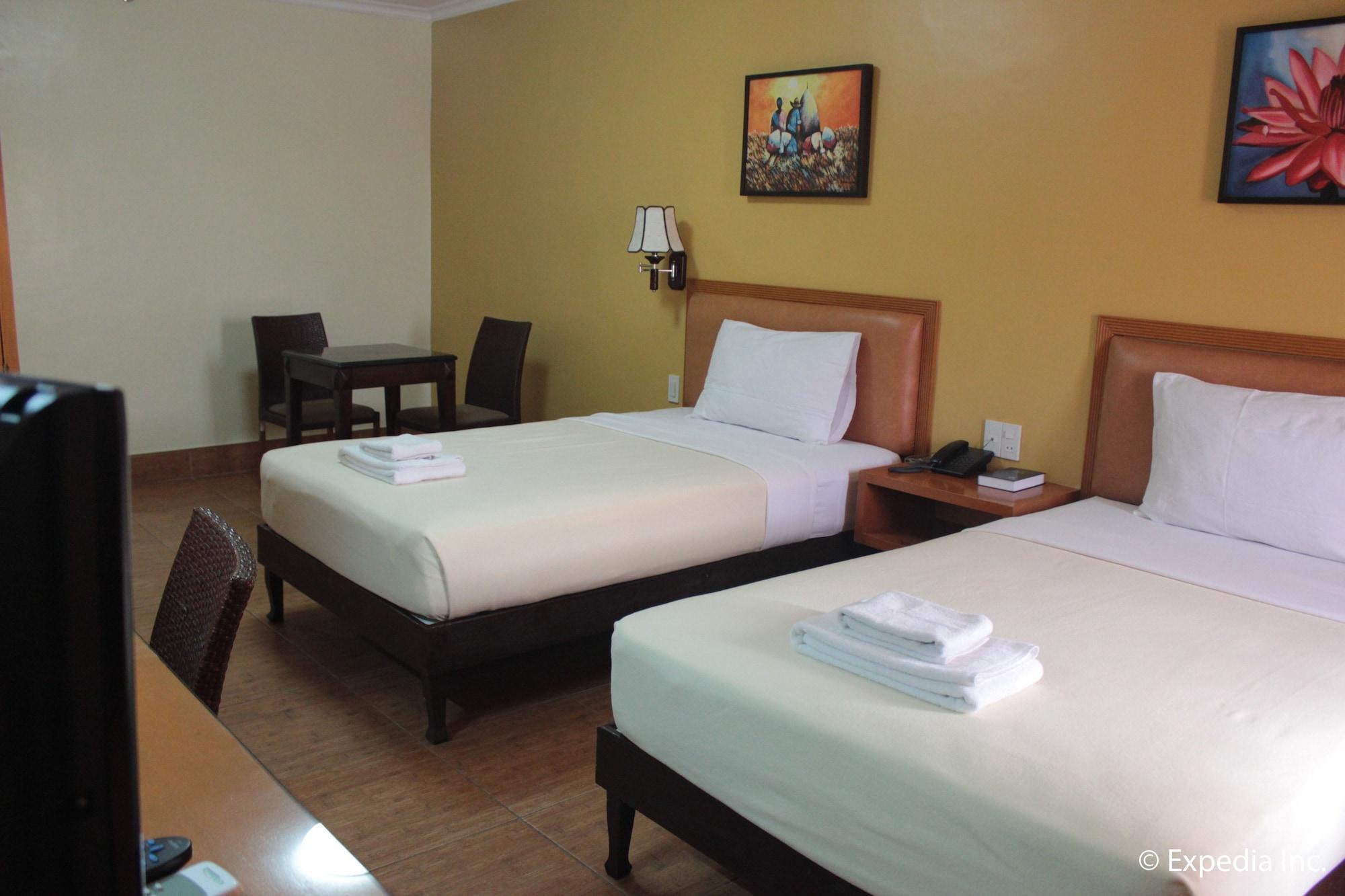 Pamulinawen Hotel Laoag Exteriér fotografie