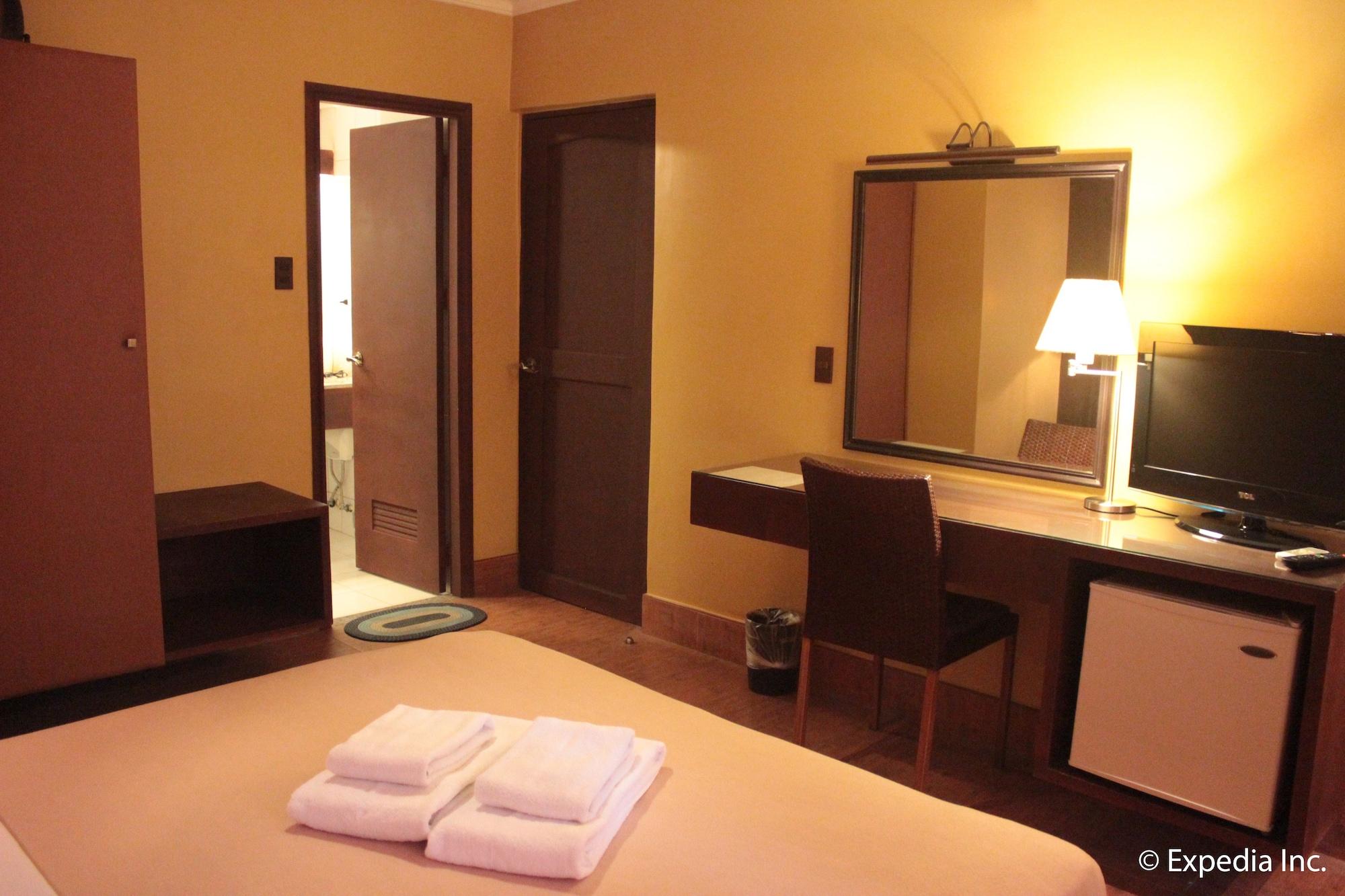 Pamulinawen Hotel Laoag Exteriér fotografie