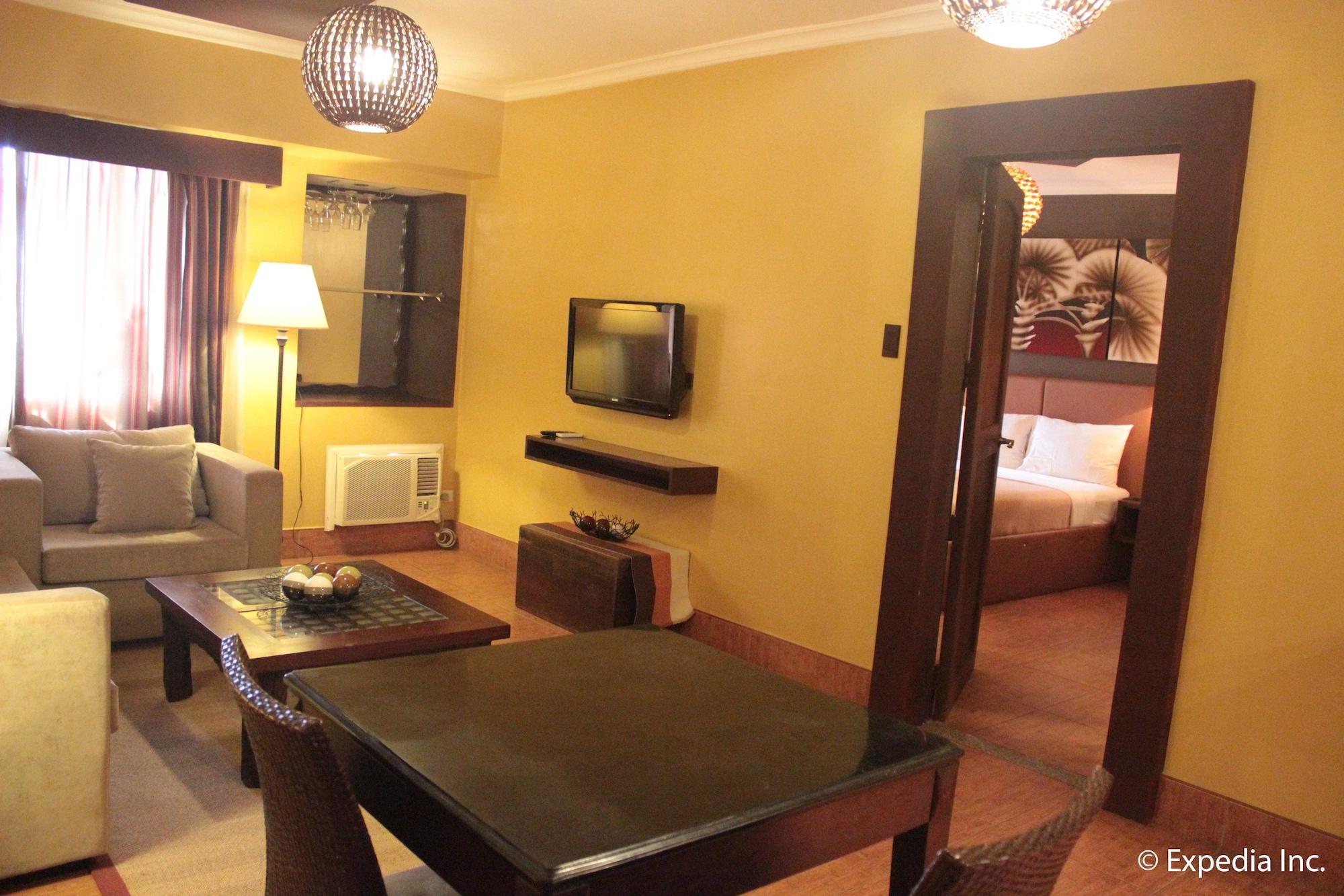 Pamulinawen Hotel Laoag Exteriér fotografie