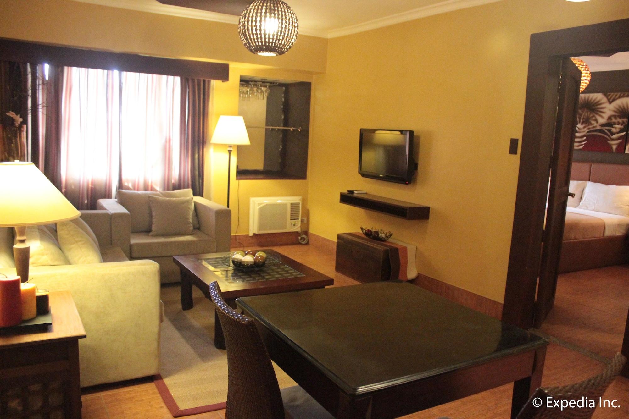 Pamulinawen Hotel Laoag Exteriér fotografie